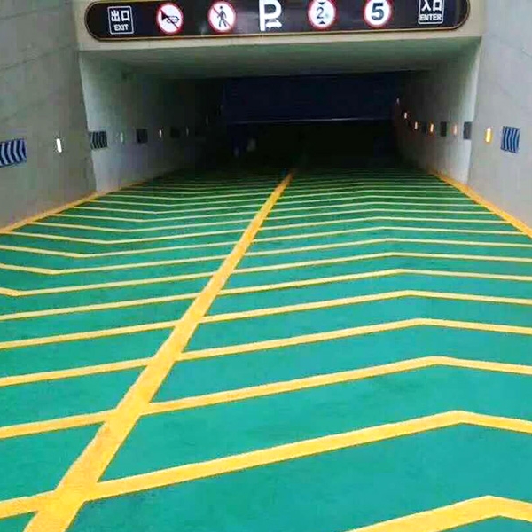 車庫止滑坡道